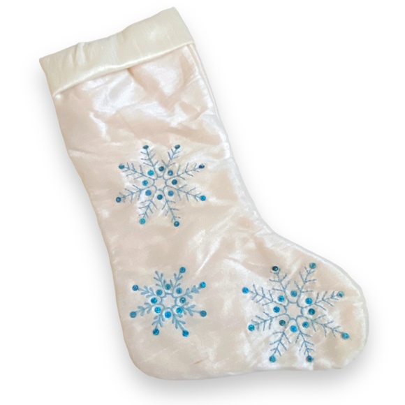 Christmas Stocking Snowflake White Blue Embroidered Sequin NWOT Holiday Gift - Picture 1 of 5